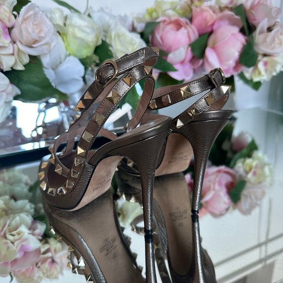 Valentino Rockstud Metallic T-strap Pump 100 MM - Picture 4 of 9